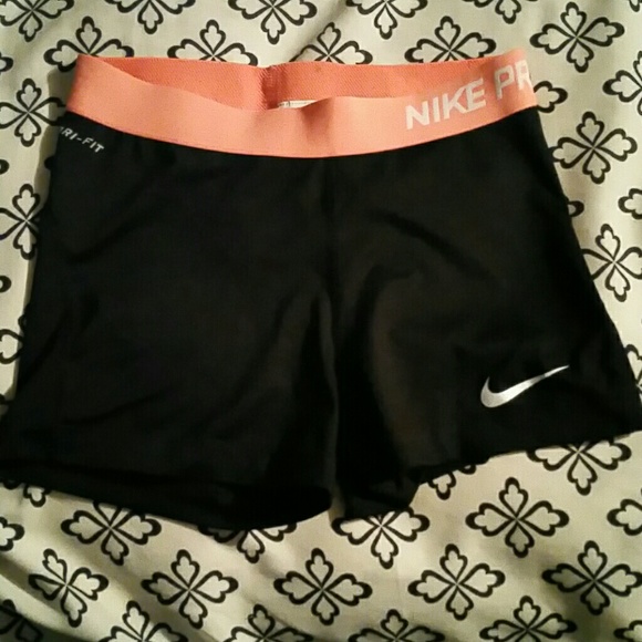 Nike pro spandex shorts