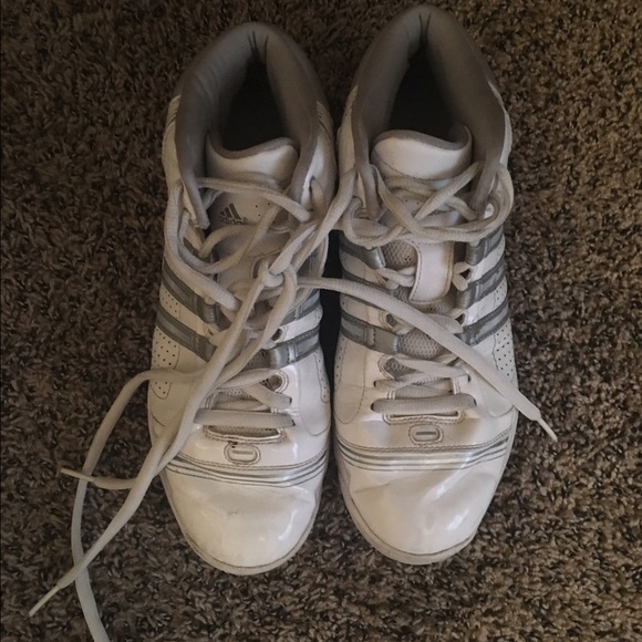 Adidas Women's Basketball Shoes - Picture 1 of 1