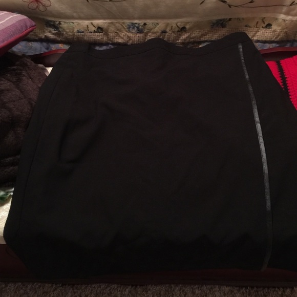 Alfred Dunner skirt.