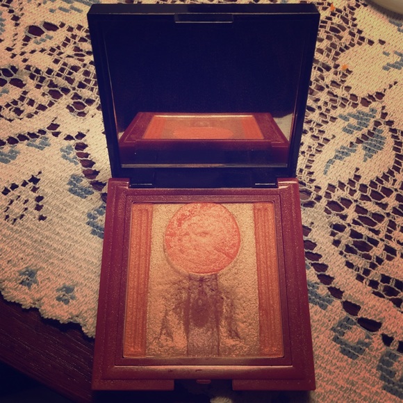 Sonia kashuk bronzer and highlight💋