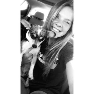 Meet your Posher, Josey