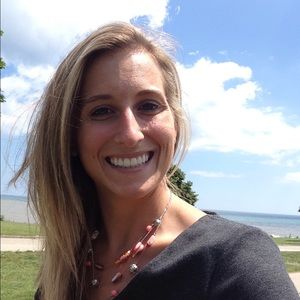 Meet your Posher, Amy