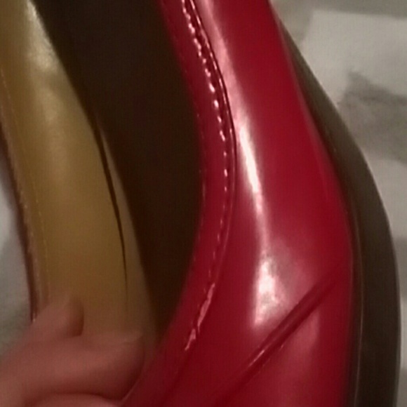 Sold - Picture 3 of 3