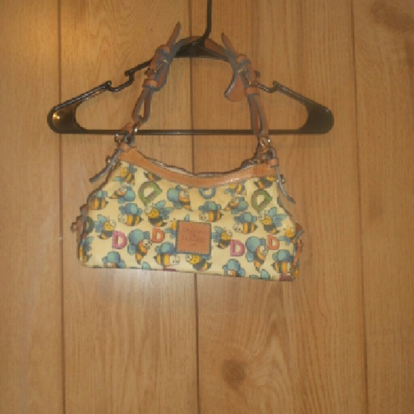 Dooney & Bourke Bumble Bee bag!!