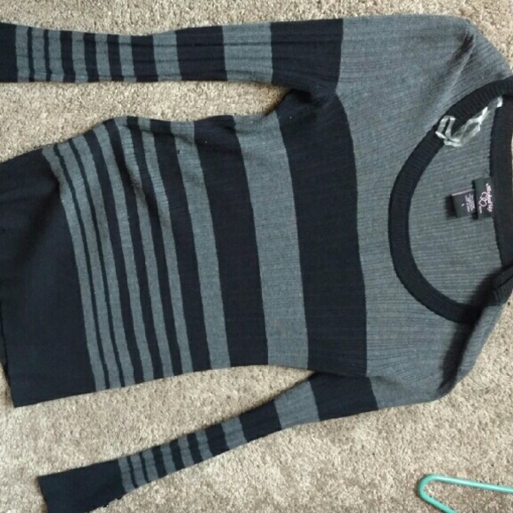 Macy's long sleeve top size large
