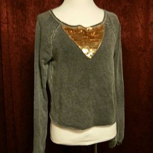 Sequined sweatshirt top