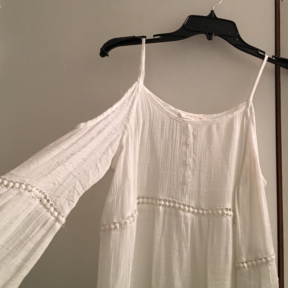 Shirt/ beach cover up white - Picture 2 of 2