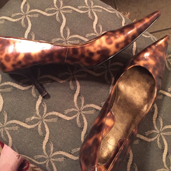 Nine West heels - Picture 2 of 2