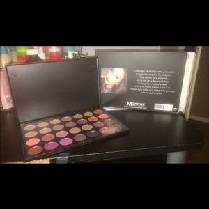 ISO Jaclyn hill morphe pallet