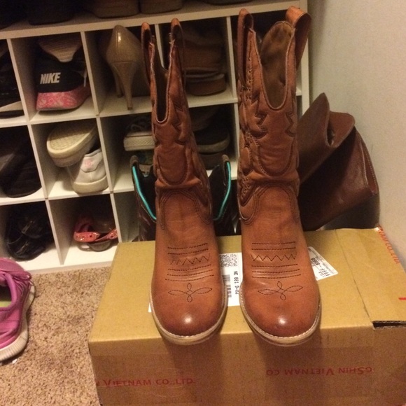 Brown cowboy boots
