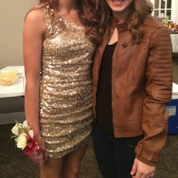 Gold one shoulder, short, tight, dress, homecoming