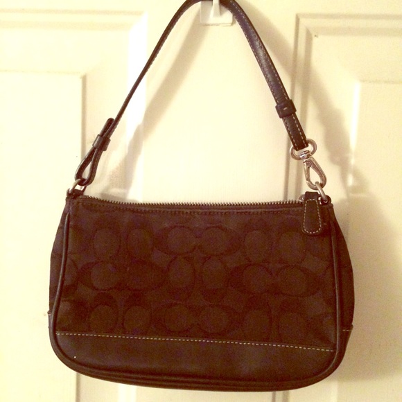 Black Authentic Coach Clutch **SOLD** - Picture 1 of 2