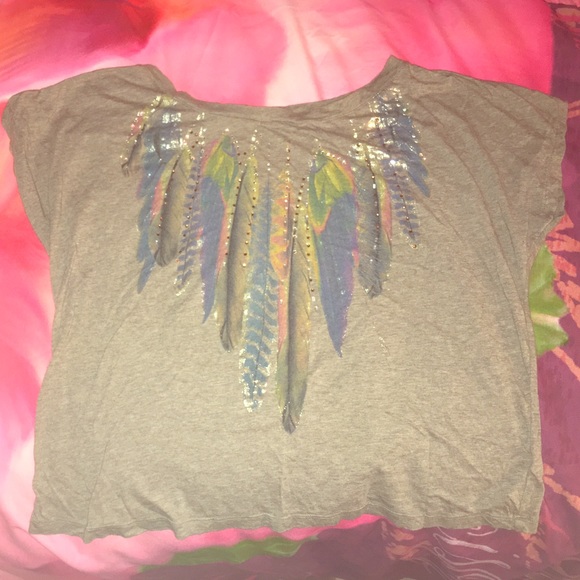 5/$25 | Gray Feather Top