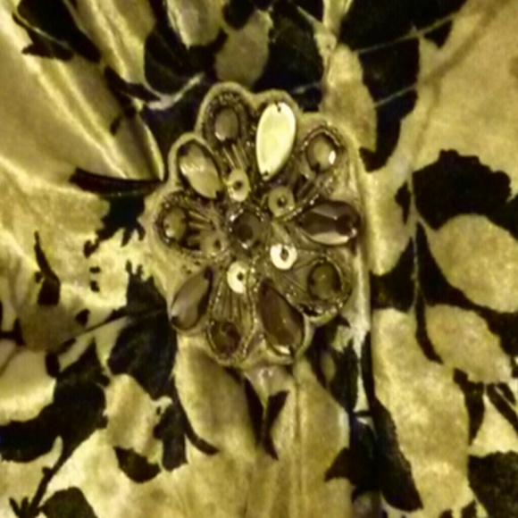 Nine West Dressy Velour Top - Picture 2 of 3