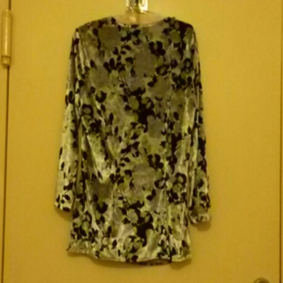 Nine West Dressy Velour Top - Picture 3 of 3