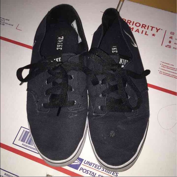 Nike shoes