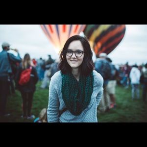 Meet your Posher, Randi