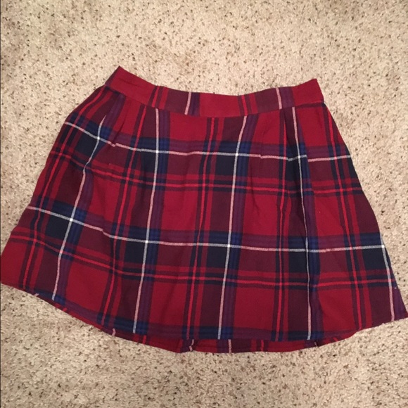 Plaid mini skirt