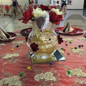 Meet your Posher, Naomi