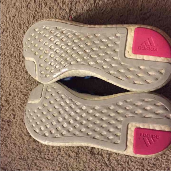 Adidas Boost - Picture 3 of 4