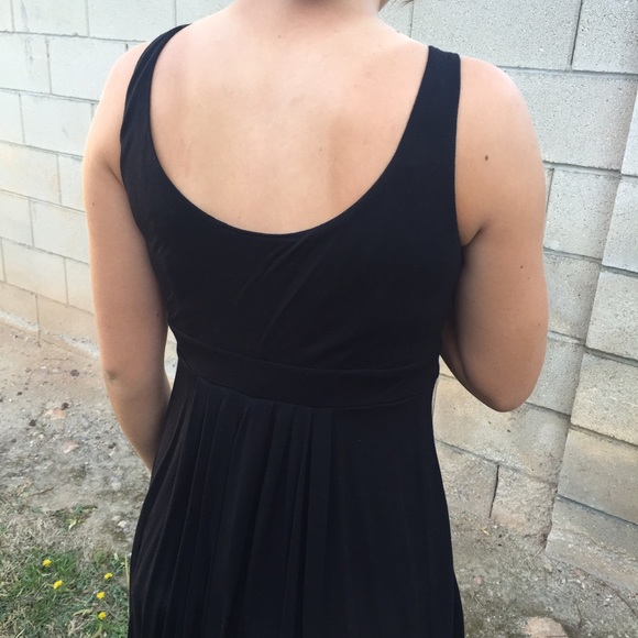 🙊 Pretty & Simple Black Dress Summery Fabric 😍 - Picture 2 of 4