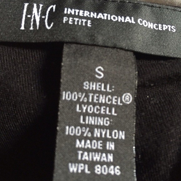 🙊 Pretty & Simple Black Dress Summery Fabric 😍 - Picture 4 of 4