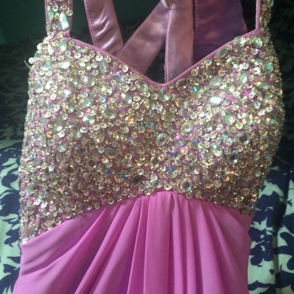 PROM DRESS - Picture 2 of 4