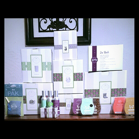 Scentsy Products:Picture/Price on my page for most