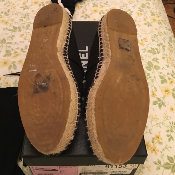 Chanel espadrilles NOIR preloved - Picture 3 of 7