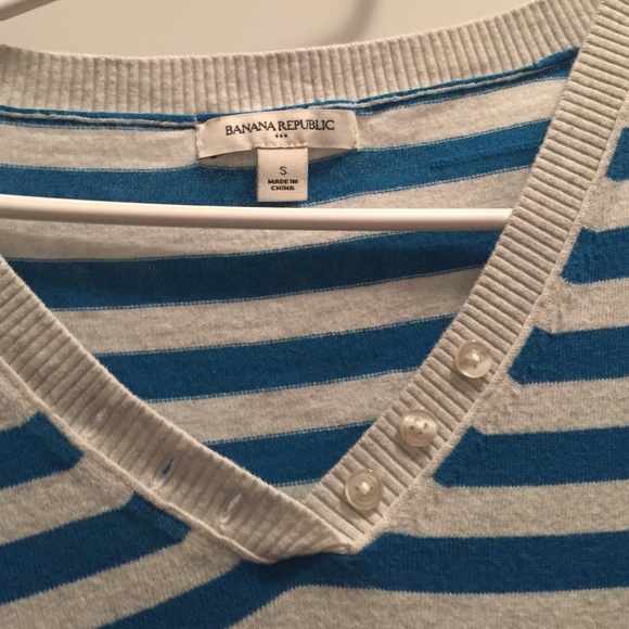 Top - Picture 2 of 2