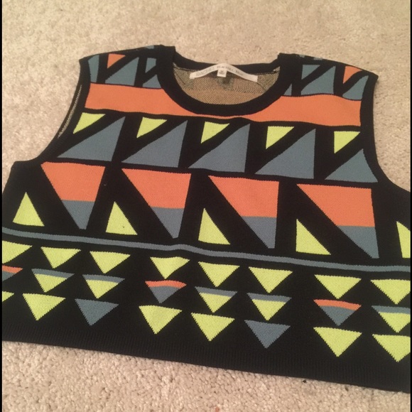 BOGO-Rachel Roy crop top