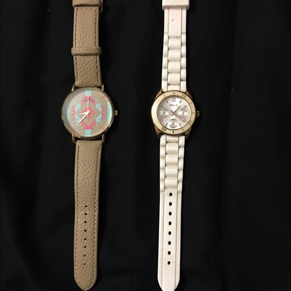 2 watches 💕