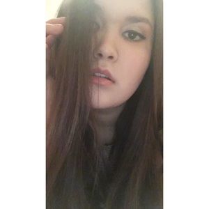 Meet your Posher, Anahi