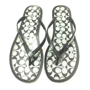 Coach Flip Flops Sz 6. Black with silver accents