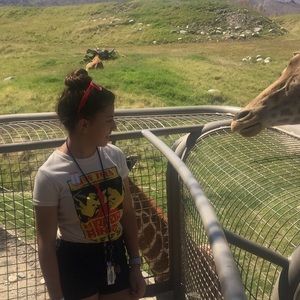 Meet your Posher, Victoria