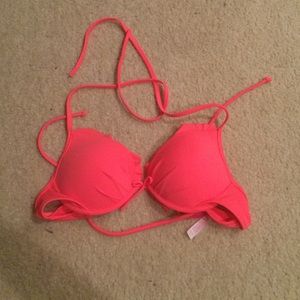VICTORIAS SECRET BATHING SUIT TOP 34B