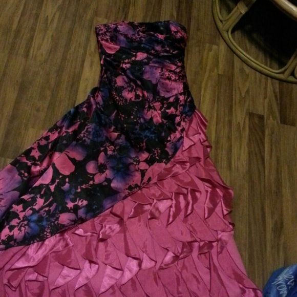 Strapless floral prom dress and floral shawl