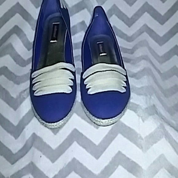 Sold - Picture 2 of 4