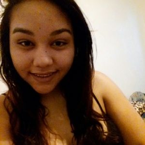 Meet your Posher, Eimy