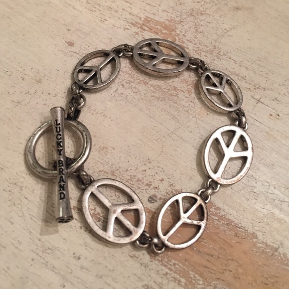 Lucky Brand Antique Silver Peace Bracelet