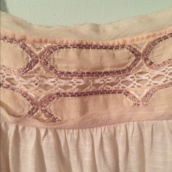 American eagle tank top ☀️ - Picture 2 of 4