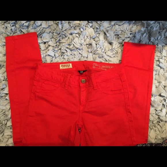 Red Jeans - Picture 3 of 4