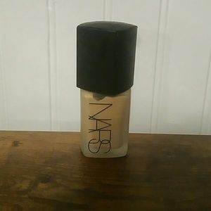 NARS liquid foundation