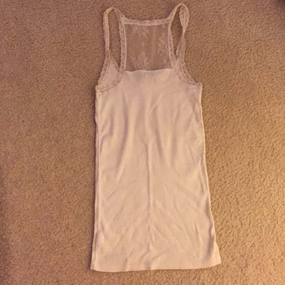 Cream Lace Razorback - Picture 2 of 2