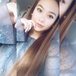 Meet your Posher, Jenny