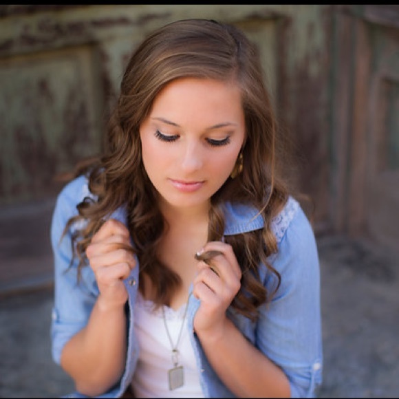 Meet your Posher, Sophia