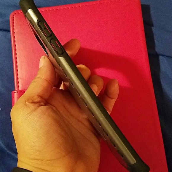 Galaxy S7 Edge Case - Picture 2 of 4