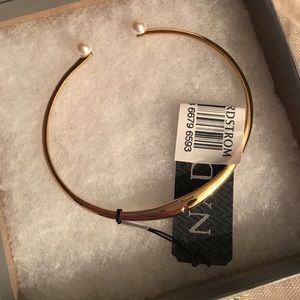 Beautiful NWT gold Nadri bracelet 💓