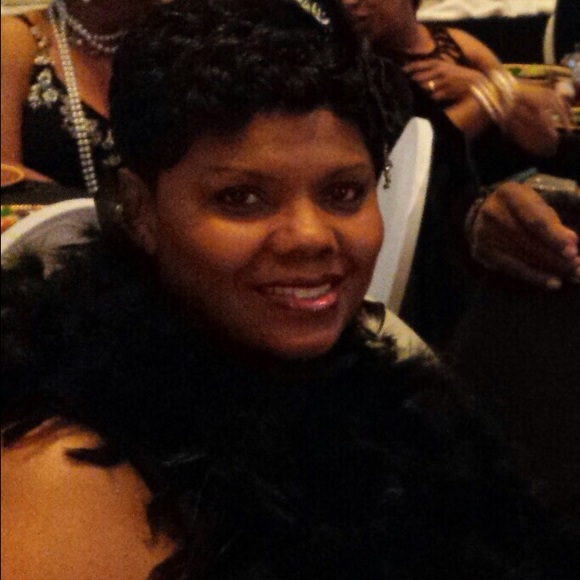 Meet your Posher, Sherri lynn