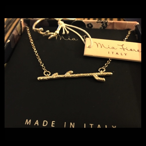 Mia Fiore Family Tree Necklace & Ring set